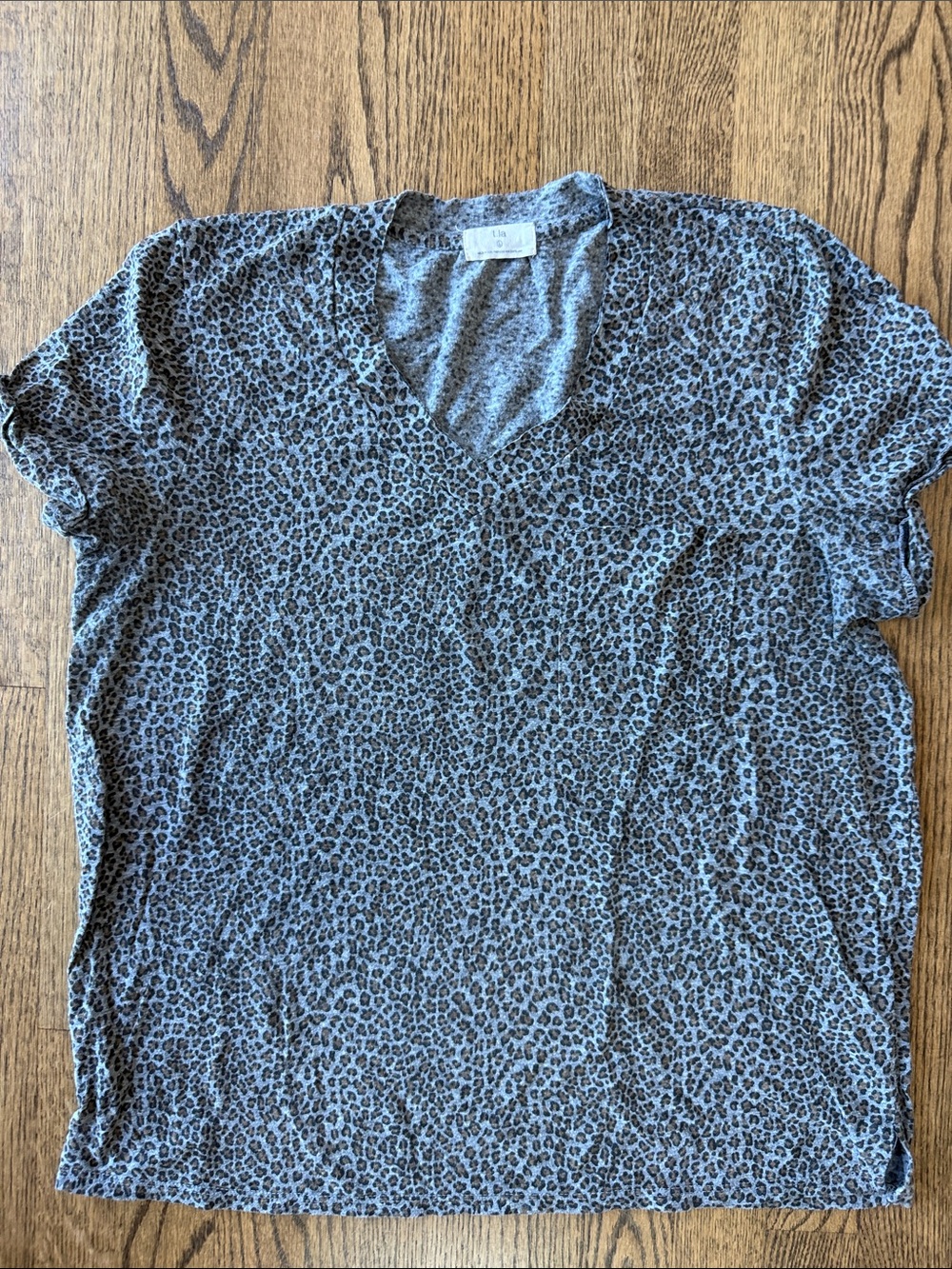 T.La Leopard Print t-shirt